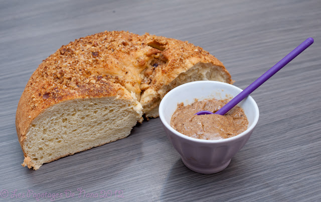 Les Papotages de Nana - Marre de la galette? Une brioche au pralin !