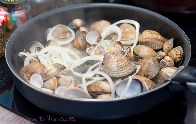 Les Papotages de Nana - Des tagliatelles, des coquillages, du saké