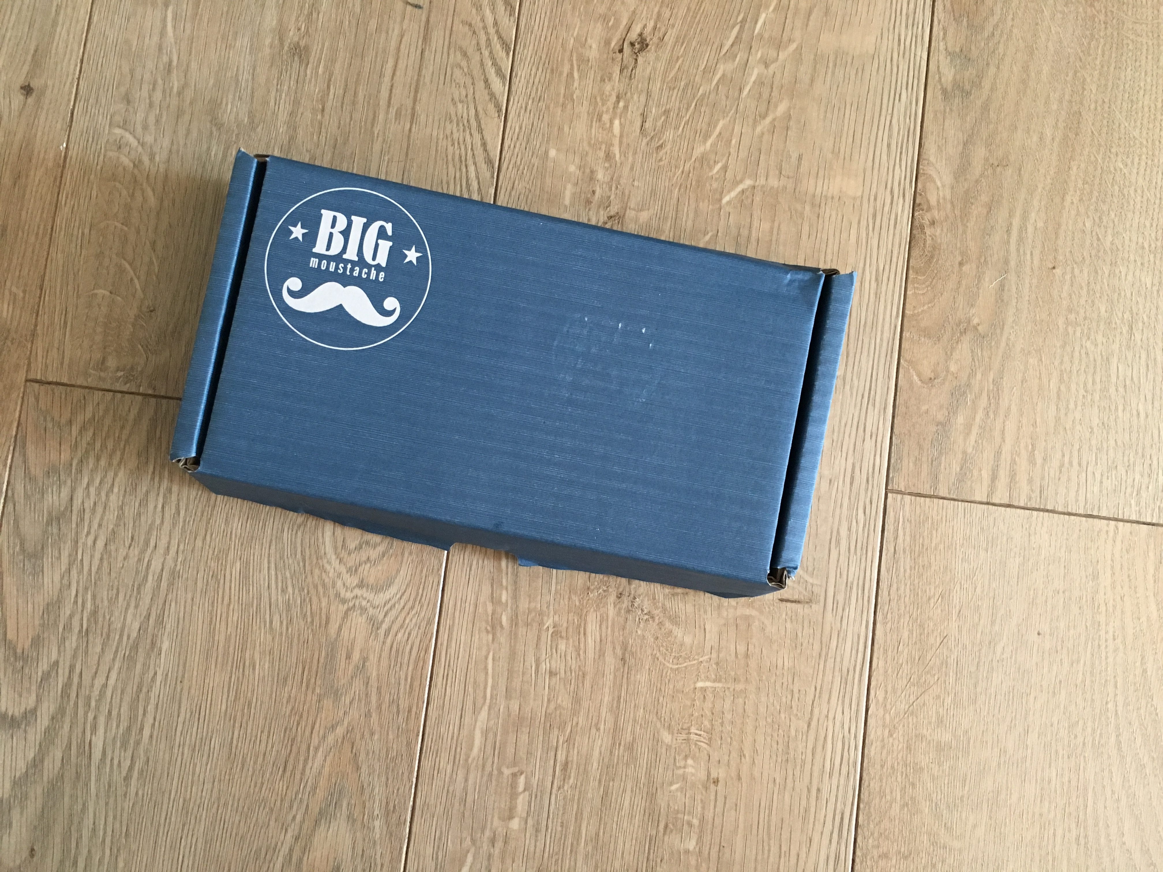 Les Papotages De Nana - Big Moustache